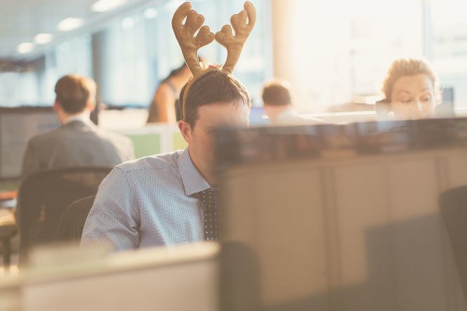Use your business phone greeting to get in the holiday spirit.