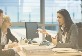 Financial advisor shares with clients what she's learned using financial technology
